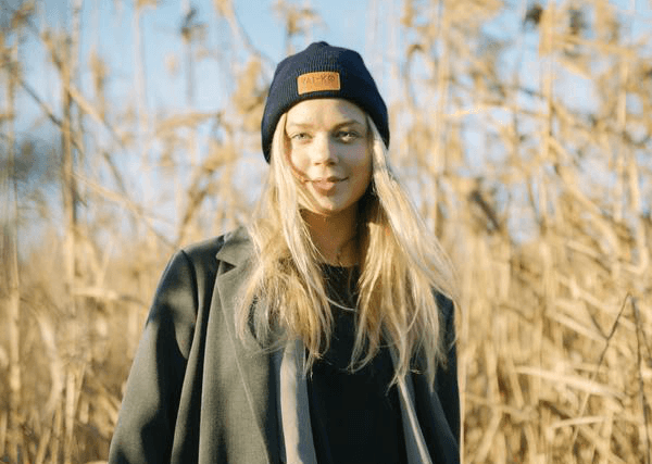 5 Tips to Do Sustainable Shopping - VAI-KO