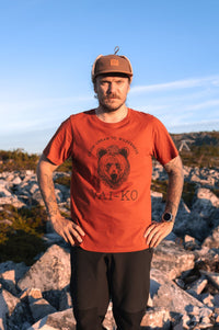 Organic Cotton Party Bear Men's T - shirt, Rust - VAI - KOShirts & Tops